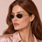 Dior DiorBow R1U Rose Gold Black on model