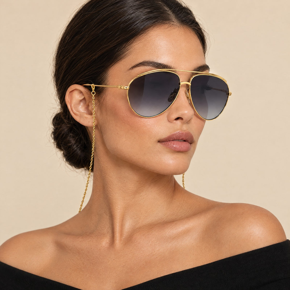 Gucci GG1087S Gold Black Gradient on model