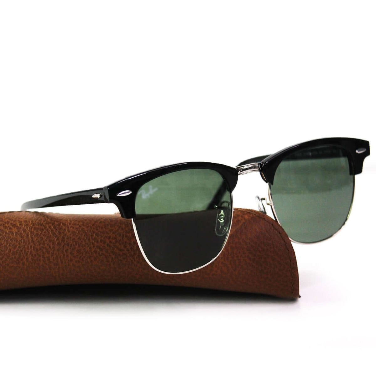 Ray-Ban 3016 Clubmaster Classic Sunglasses