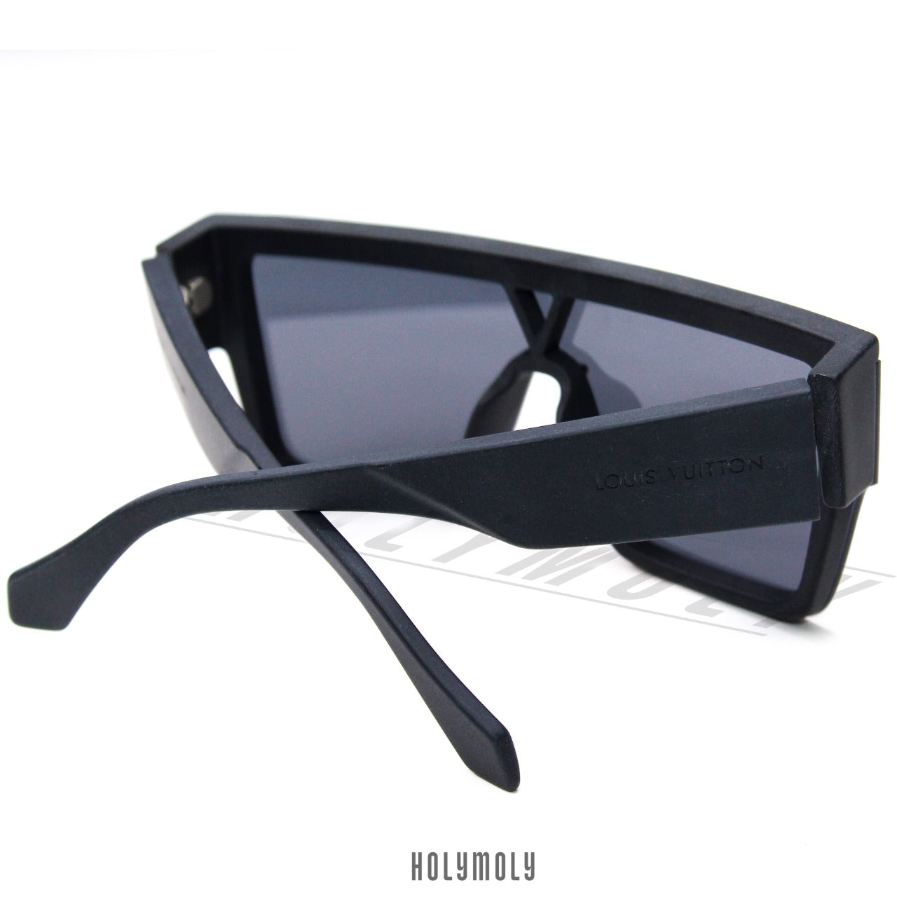 Shop Louis Vuitton MONOGRAM Lv waimea l sunglasses (Z1583E) by  Sincerity_m639