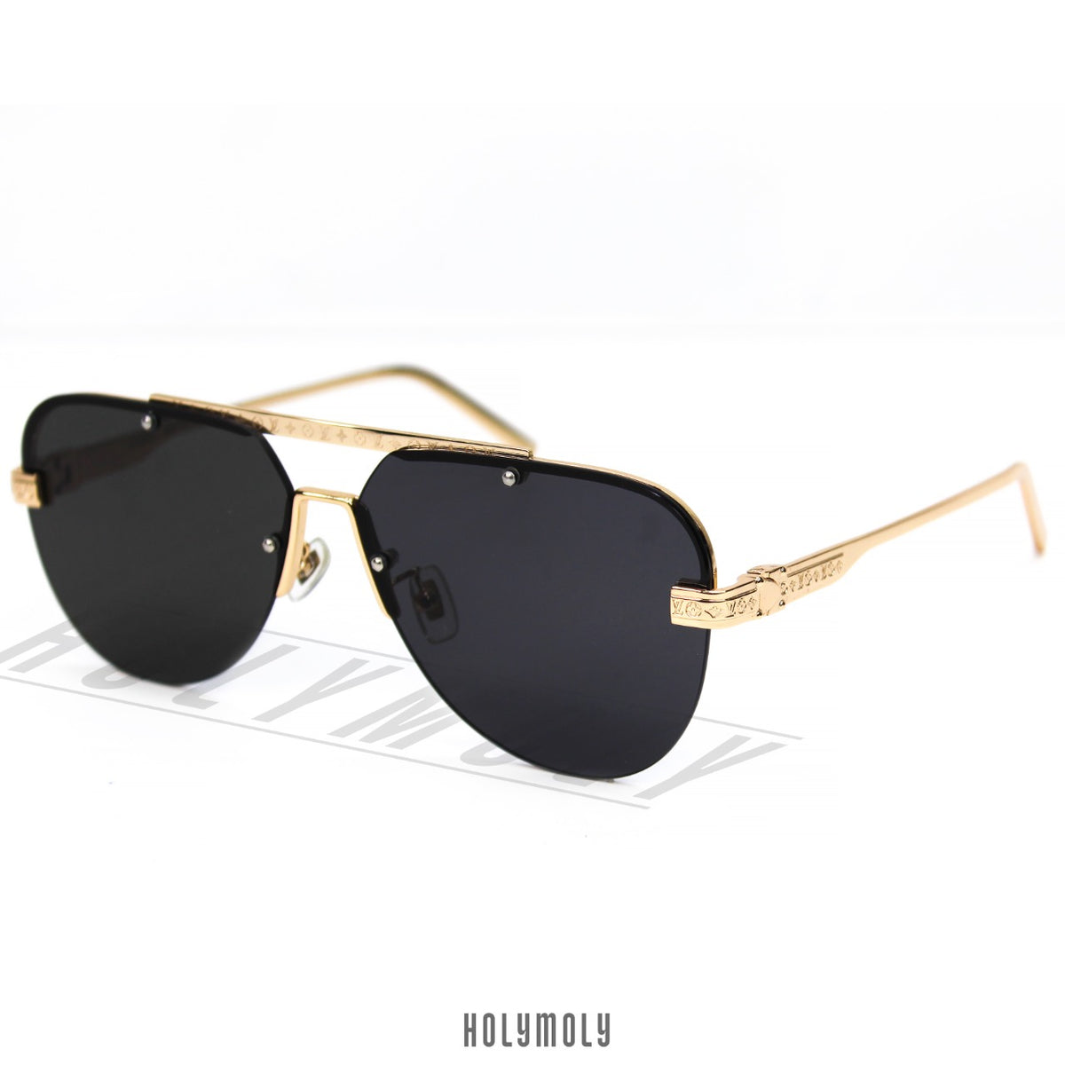 LOUIS VUITTON Ash